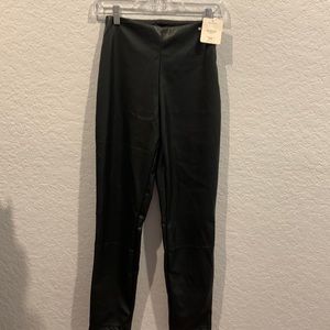 NWT SIZE S/6  BLACK FABLETICS VEGAN LEATHER PANTS